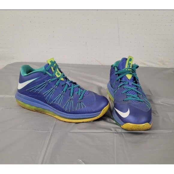 Nike Air LeBron James X Sprite 2013 Men Size 8.5 - Picture 1 of 7